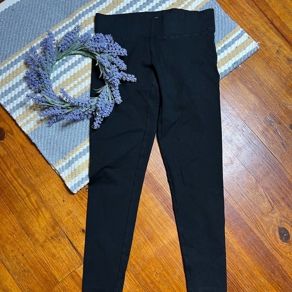 Ann Taylor Loft XS black leggings C5-21 - Picture 2 of 8